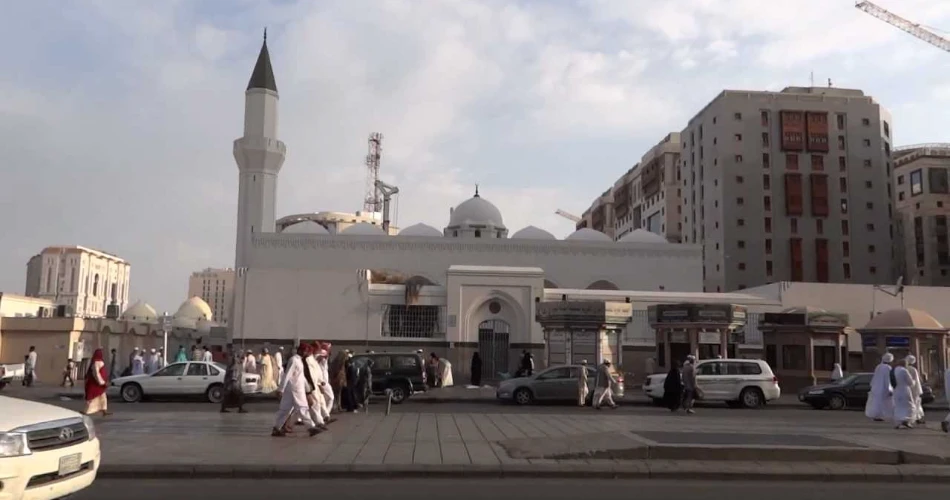 Historic Mosques of Madinah: Abu Bakr, Umar, Ali & Fatimah